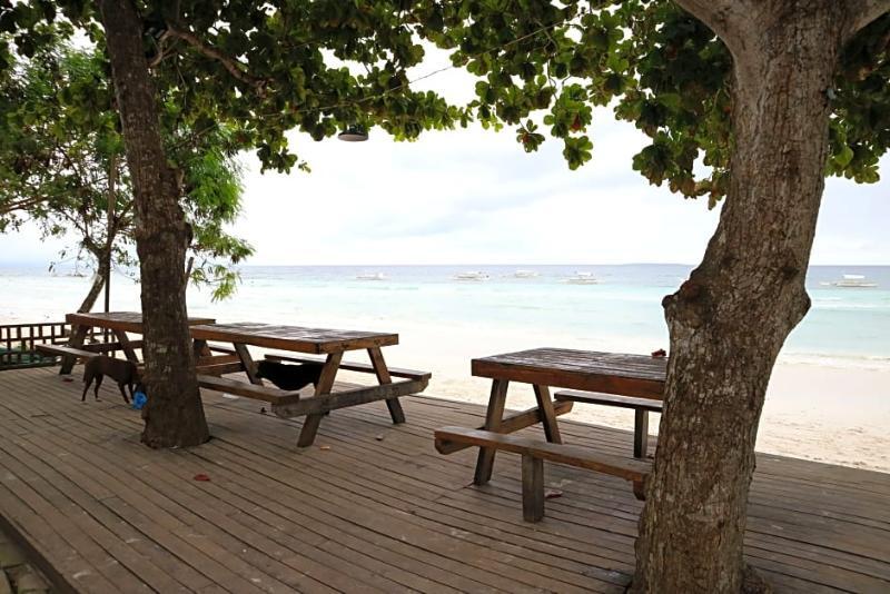 Dubay Panglao Beachfront Resort Libaong Экстерьер фото